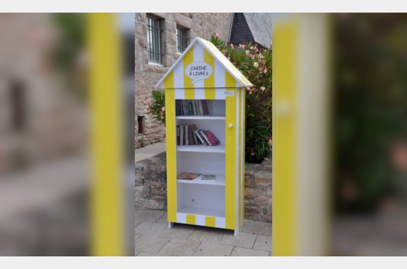 Boîte à livres - Place du Nouvel Oupeye, ERQUY | myBookBox by Cross Media Concept, l'annuaire collaboratif des bibliothèques partagées