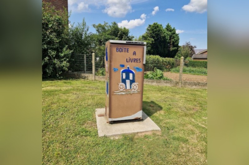 阅读箱 - 72 Chau. Brunehaut, CAUCHY-&Agrave;-LA-TOUR | myBookBox 由 Cross-Media Concept 创立, 共享图书箱目录