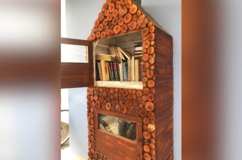 Boîte à livres - 2 Allée William Jonka, ÉTAULES | myBookBox by Cross Media Concept, l'annuaire collaboratif des bibliothèques partagées