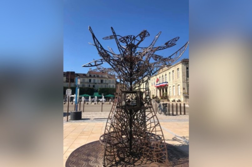 Book box - 17 Place de la Libération, AUCH | myBookBox by Cross-Media Concept, the collaborative directory of shared libraries