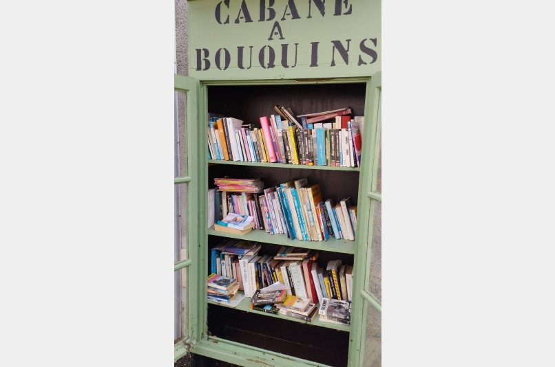 阅读箱 - Salle des f&ecirc;tes R&eacute;my Piron, ANGEAC-CHAMPAGNE | myBookBox 由 Cross-Media Concept 创立, 共享图书箱目录