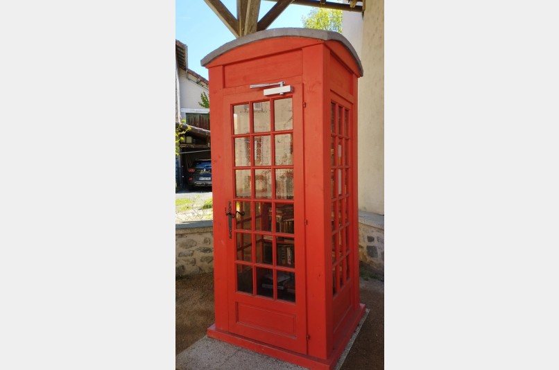 Bo&icirc;te &agrave; livres - Rue de Binin, EXIDEUIL-SUR-VIENNE | myBookBox by Cross Media Concept, l'annuaire collaboratif des biblioth&egrave;ques partag&eacute;es