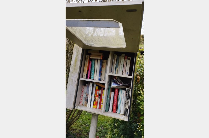 Bo&icirc;te &agrave; livres - CLos de l'Abbaye, AIRVAULT | myBookBox by Cross Media Concept, l'annuaire collaboratif des biblioth&egrave;ques partag&eacute;es