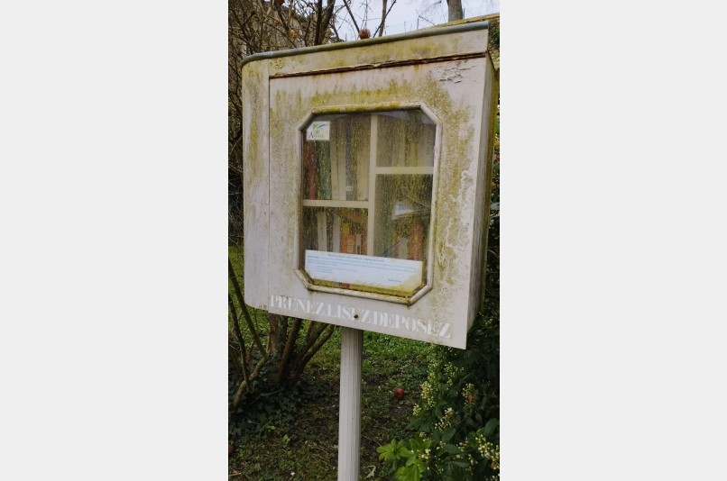 Bo&icirc;te &agrave; livres - CLos de l'Abbaye, AIRVAULT | myBookBox by Cross Media Concept, l'annuaire collaboratif des biblioth&egrave;ques partag&eacute;es