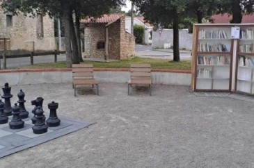 Boîte à livres - Rue de l'Océan, JARD-SUR-MER | myBookBox by Cross Media Concept, l'annuaire collaboratif des bibliothèques partagées