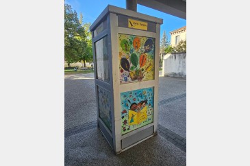 Boîte à livres - Rue Hector Berlioz, SAINT-JEAN-DE-BOURNAY | myBookBox by Cross Media Concept, l'annuaire collaboratif des bibliothèques partagées