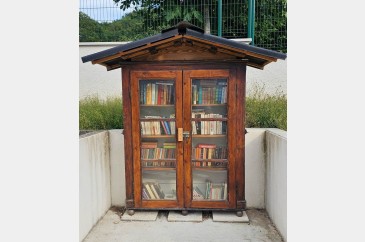 Boîte à livres - 24 Montée du Plan, MONTREVEL | myBookBox by Cross Media Concept, l'annuaire collaboratif des bibliothèques partagées