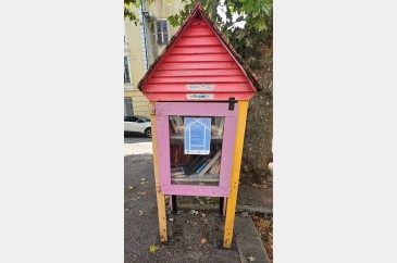 Boîte à livres - Rue de la République, BELLEY | myBookBox by Cross Media Concept, l'annuaire collaboratif des bibliothèques partagées